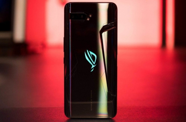 Обзор смартфона Asus ROG Phone 3 с достоинствами и недостатками