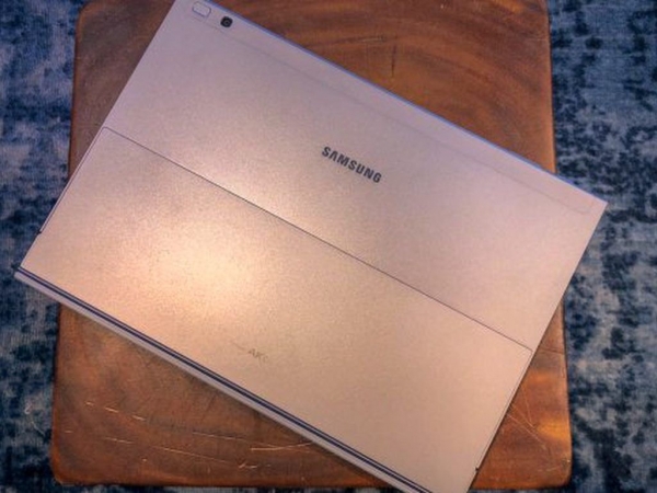 Планшетный компьютер Samsung Galaxy Book2 на Windows: преимущества и недостатки