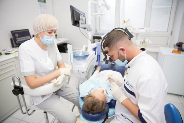 Самые высокооплачиваемые детские стоматологические поликлиники Новосибирска в 2021 году