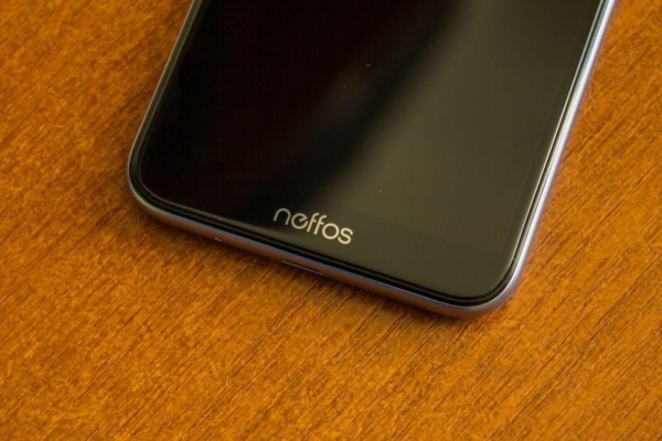 Смартфон TP-LINK Neffos C9A: достоинства и недостатки